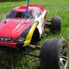 Off-Roader traxxas jato 2,5 SOLGT