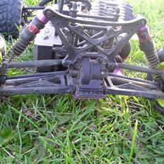 Off-Roader hpi nitro mt2 foræret væk