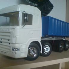 Lastbiler Tamiya Scania R620 SOLGT