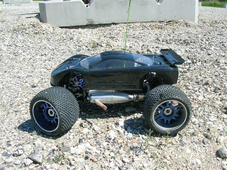 Off-Roader Tornado - Tornado med Saleen S7R karosse. billede 11