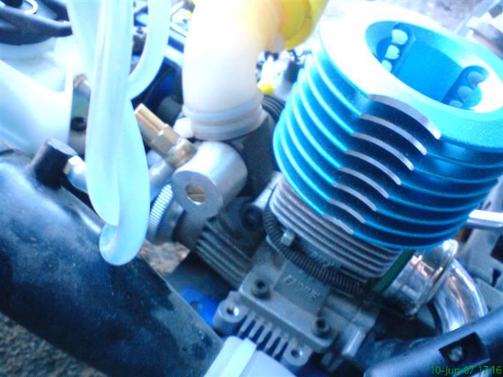 Off-Roader Tornado 4WD - Et billede at motoren. billede 4