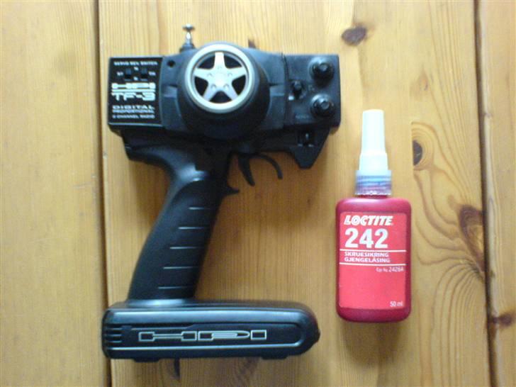 Off-Roader Savage x Axial .32  - Loctite skal der til billede 14