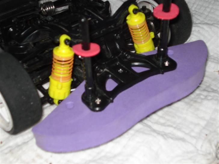 Bil HBX GTR Touring - Har modificeret bumper´en da den ikke passede til min GTR... billede 13