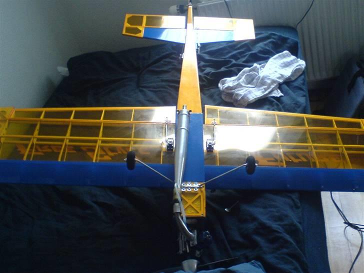 Fly Furure "smadret" billede 7