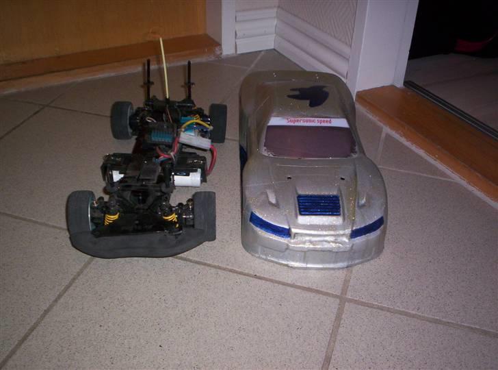 Bil Nissan skyline billede 1