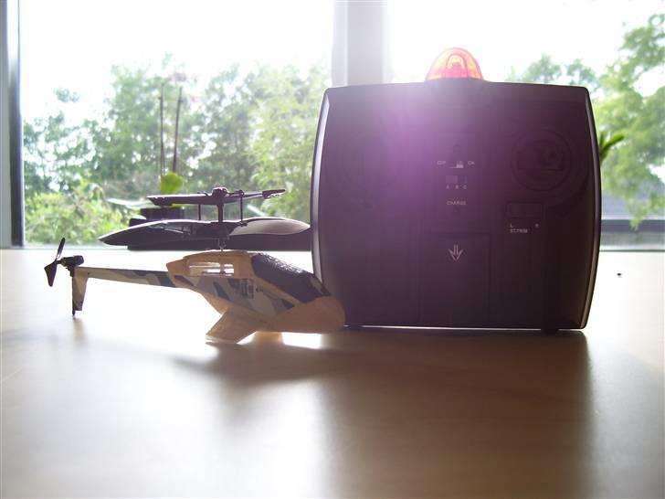 Helikopter PicooZ billede 1