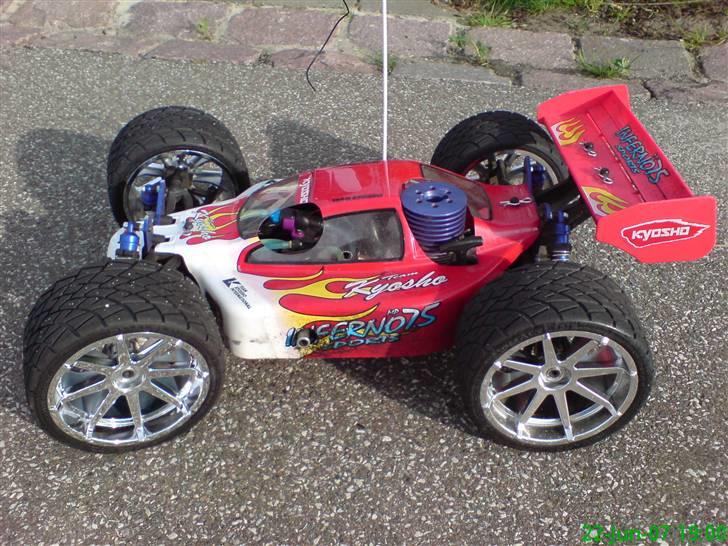 Buggy Kyosho Inferno MP7.5 SP2 billede 16