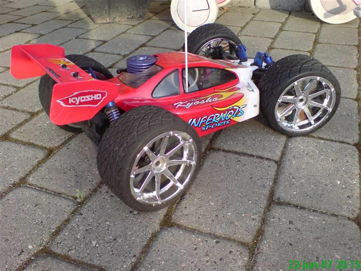 Buggy Kyosho Inferno MP7.5 SP2 billede 19