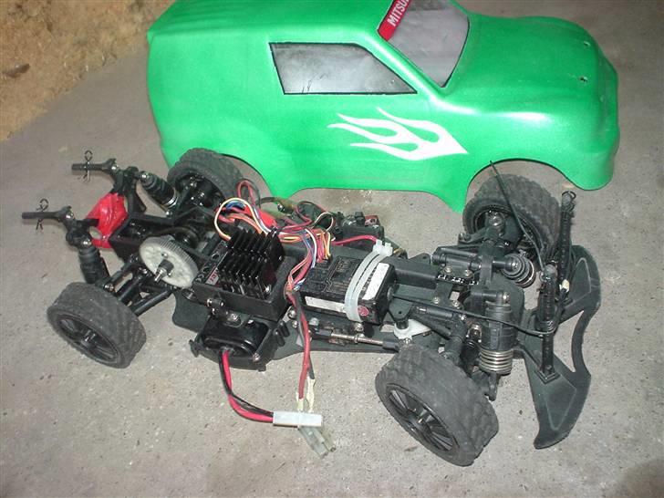 Bil Mitsubishi Pajero T2 billede 14