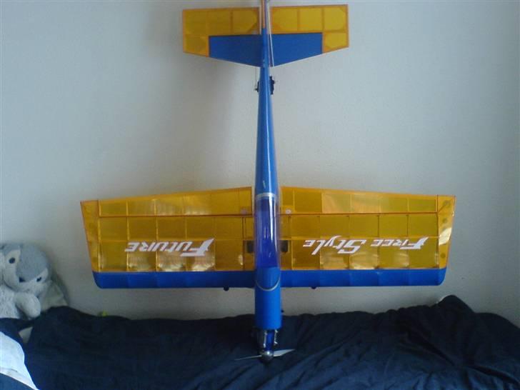 Fly Furure "smadret" billede 12