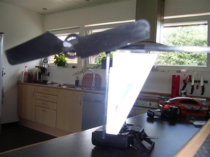 Helikopter 4 kanals Honey Bee solgt billede 3