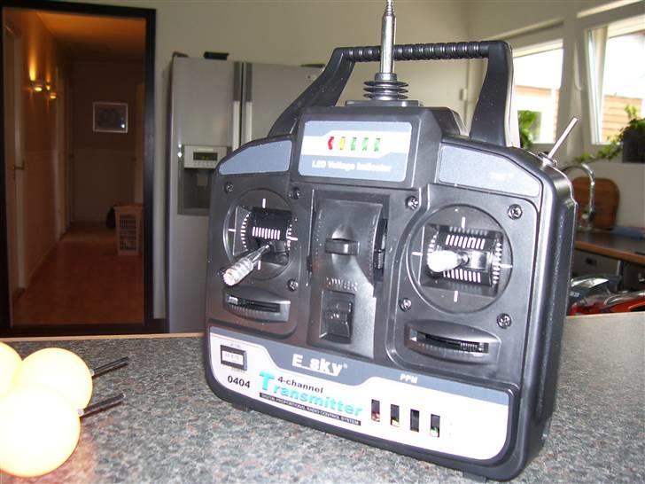 Helikopter 4 kanals Honey Bee solgt billede 5