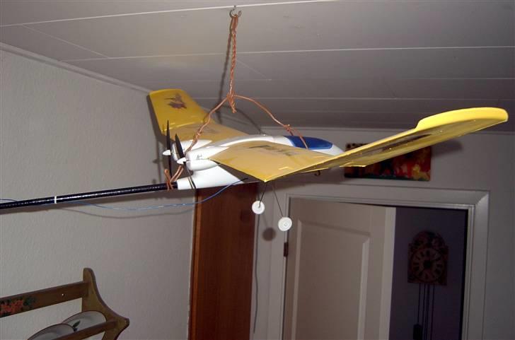 Fly F-360 Gået i stykker - kommer flere og bedre billeder billede 5