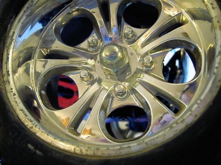 Off-Roader CEN GENESIS 46 LIMITED - Frække alu hjul er standart billede 5