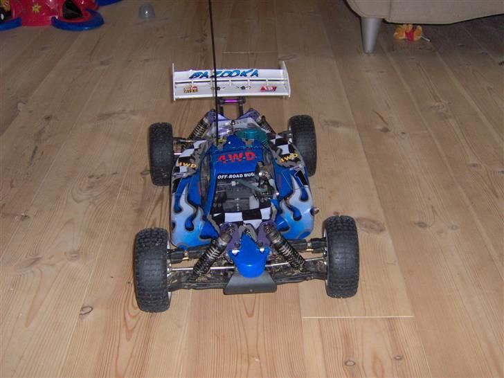 Bil Bazooka Solgt billede 1