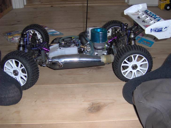 Bil Bazooka Solgt billede 6