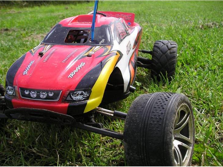 Off-Roader traxxas jato 2,5 SOLGT billede 1