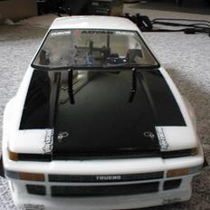 Bil Trueno AE86. HBX