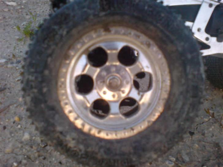 Truck hpi savage LE - de dejlige standart fælge... billede 3