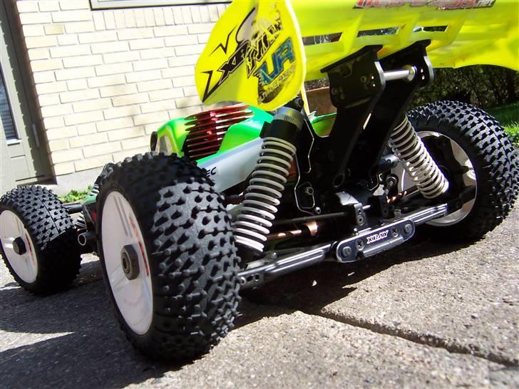 Buggy X-ray XB8 TQ billede 9