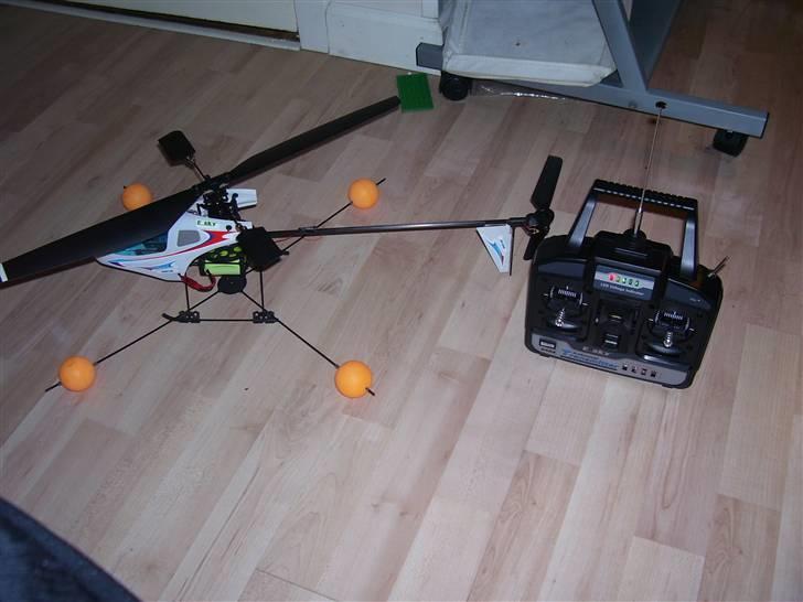 Helikopter 4 kanals Honey Bee solgt billede 8