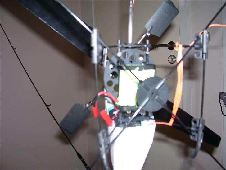 Helikopter 4 kanals Honey Bee solgt billede 9