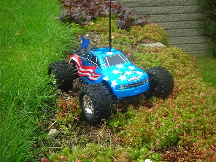 Off-Roader Team Associated RC18MT billede 1