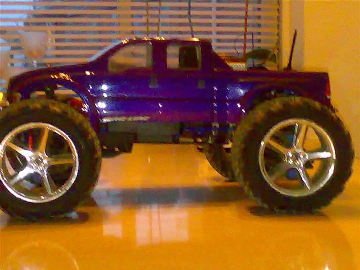 Off-Roader Traxxas Revo SOLGT billede 13