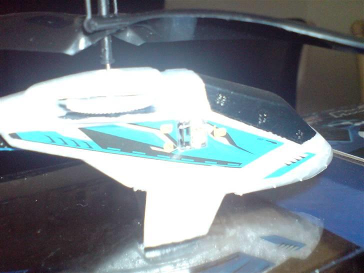 Helikopter Silverlit PicooZ - PicooZ på tæt hold.! billede 6