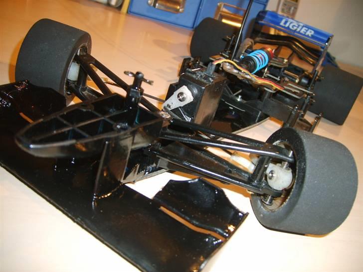 Bil Tamiya R103RS - "Solgt" billede 1