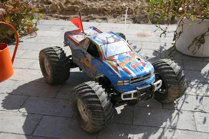 Off-Roader Thunder Tiger MTA4 - 001 billede 1