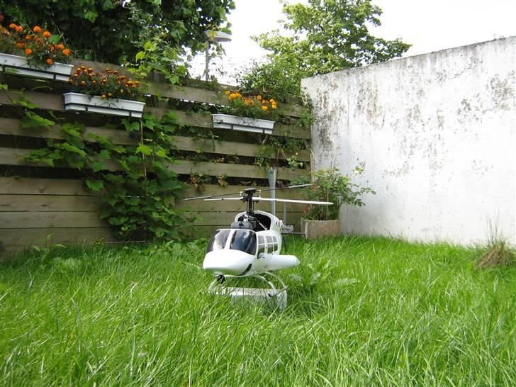 Helikopter Bell 222v billede 2