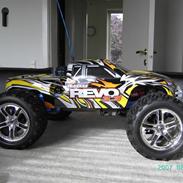 Off-Roader traxxax revo 3.3