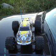 Off-Roader traxxax revo 3.3