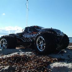 Truck Revo 3.3 (SOLGT)