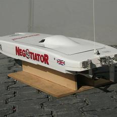 Båd Negotiator  Cat