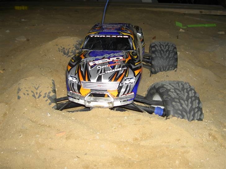 Truck Traxxas REVO 3,3 billede 2