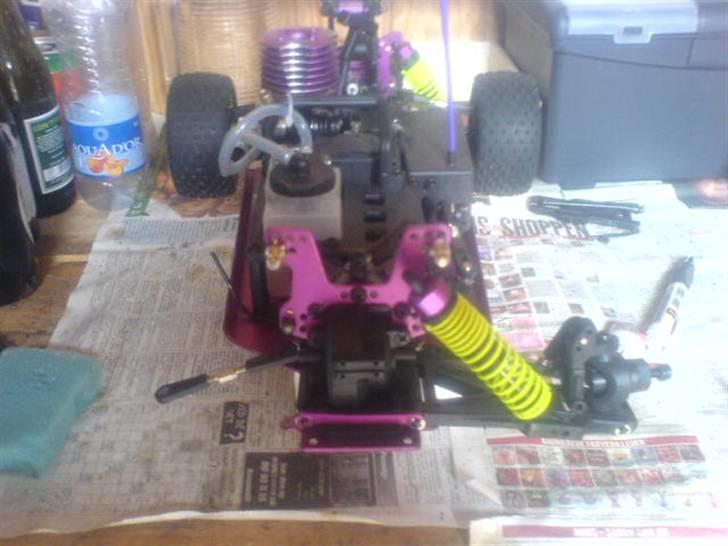 Off-Roader atomic warhead 4x4 nitro - pitt stop. smadret bærearm.. billede 7