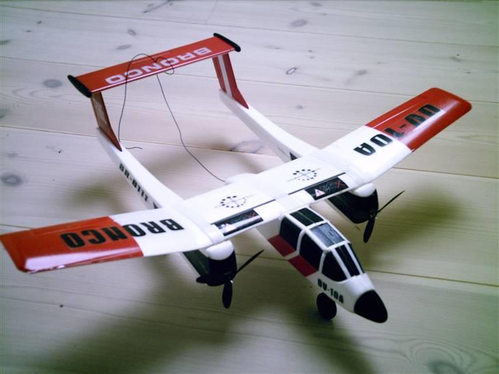 Fly bronco billede 1