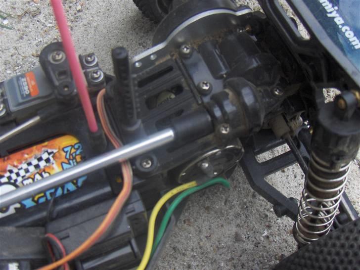 Buggy Tamiya Dark impact billede 6