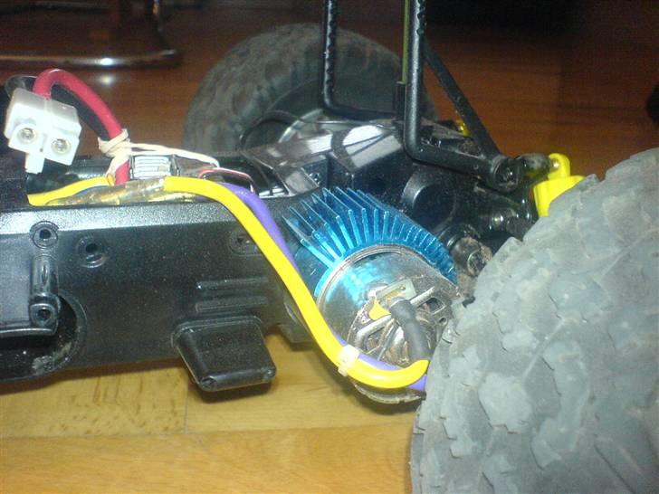 Off-Roader Bonzer Monster Truck XTi billede 7