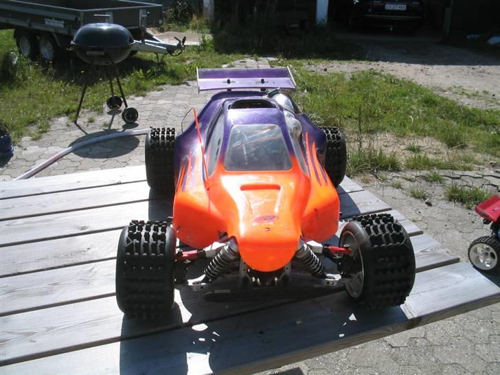 Buggy FG billede 1