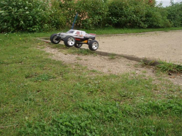 Bil traxxas xl rustler  solgt billede 9