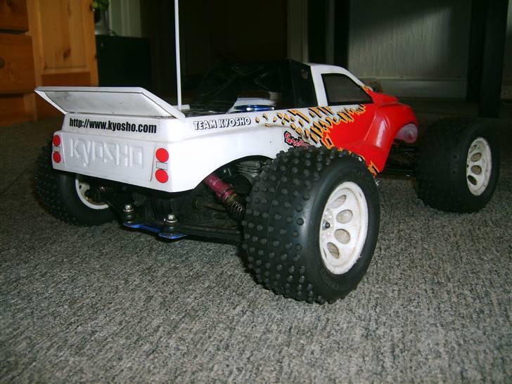 Off-Roader Kyosho Stadium (SOLGT) billede 4