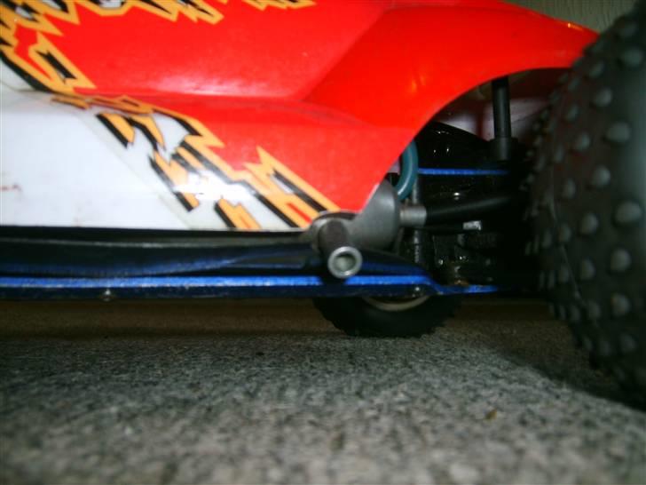 Off-Roader Kyosho Stadium (SOLGT) billede 6