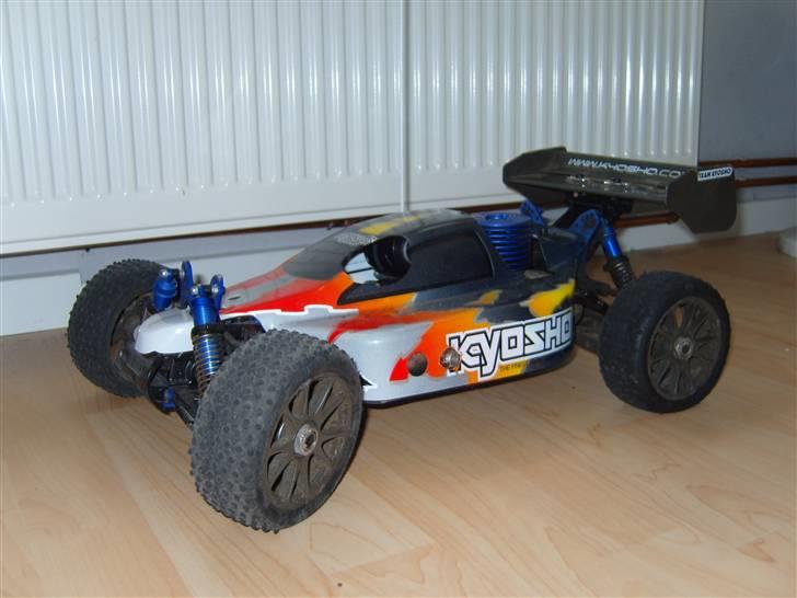 Buggy Kyosho Inferno 7.5 SPORT billede 3