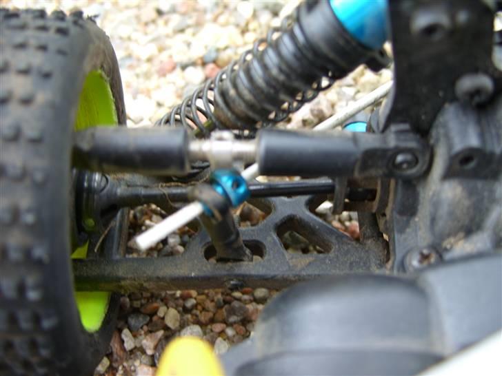 Buggy LRP Shark 18 Team Factory billede 11