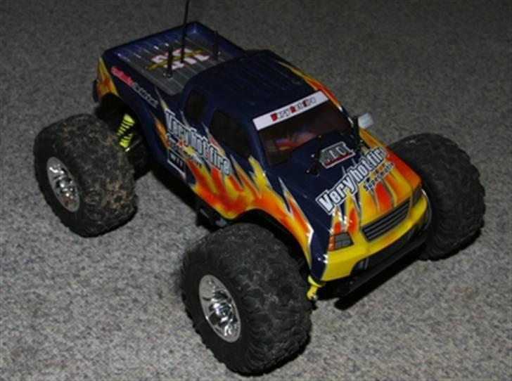 Truck Bonzer Monster "solgt" billede 7