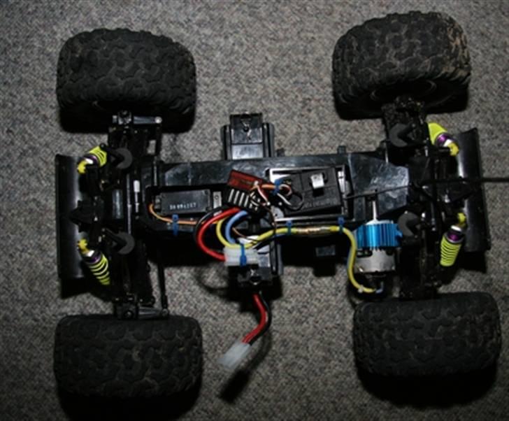 Truck Bonzer Monster "solgt" billede 14