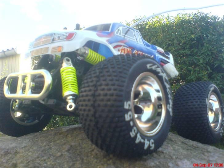 Off-Roader mini madness solgt billede 1